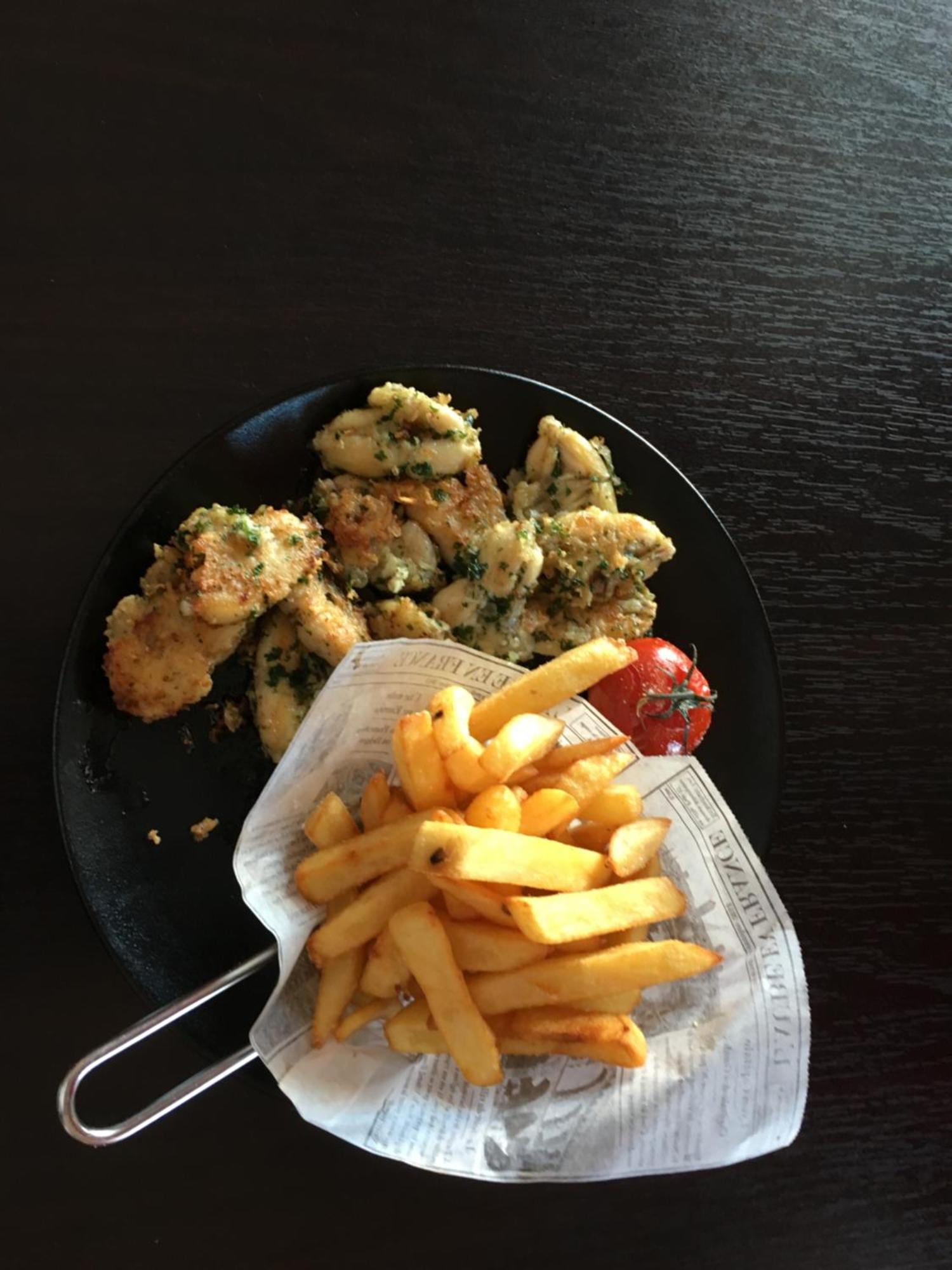 Hotel-Restaurant Les Trois Maures Verdun-sur-le-Doubs Eksteriør bilde